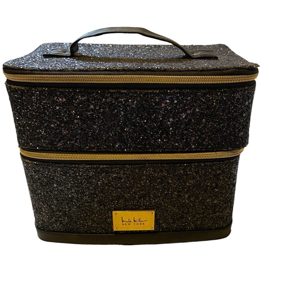 Nicole Miller Black Makeup Cosmetics Case - Picture 10 of 10